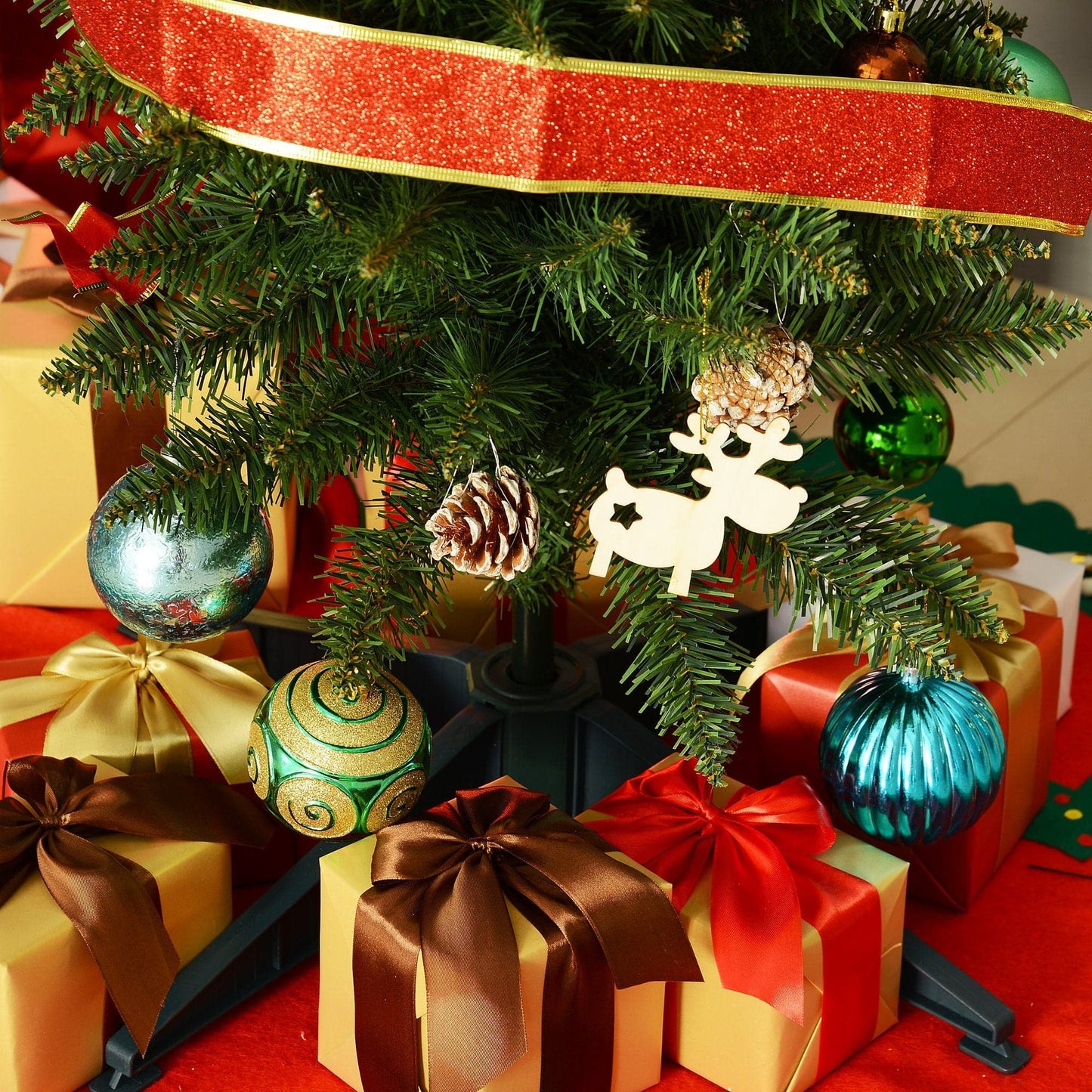 HOMCOM 7ft Artificial Pine Pencil Slim Christmas Tree with Stand - maplin.co.uk