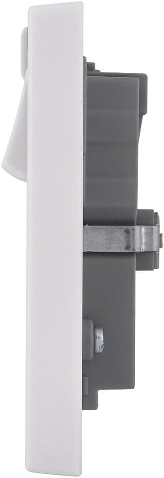 British General Square Edge 13A 2 Gang Switched Socket with Wi-Fi Extender - White - maplin.co.uk