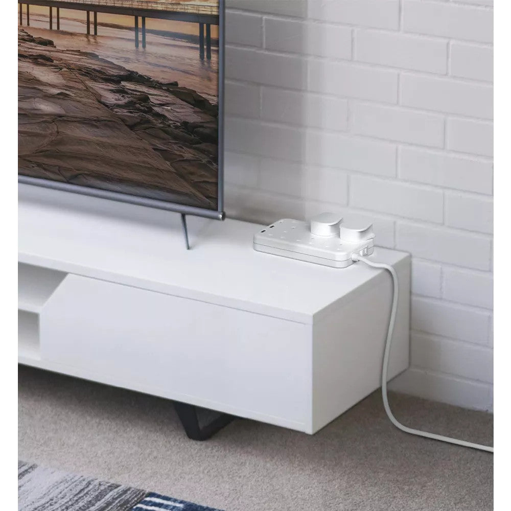 MOMAX OnePlug 6-Outlet Extension Plug Socket Power Strip with USB-C & 2x USB-A - 2m