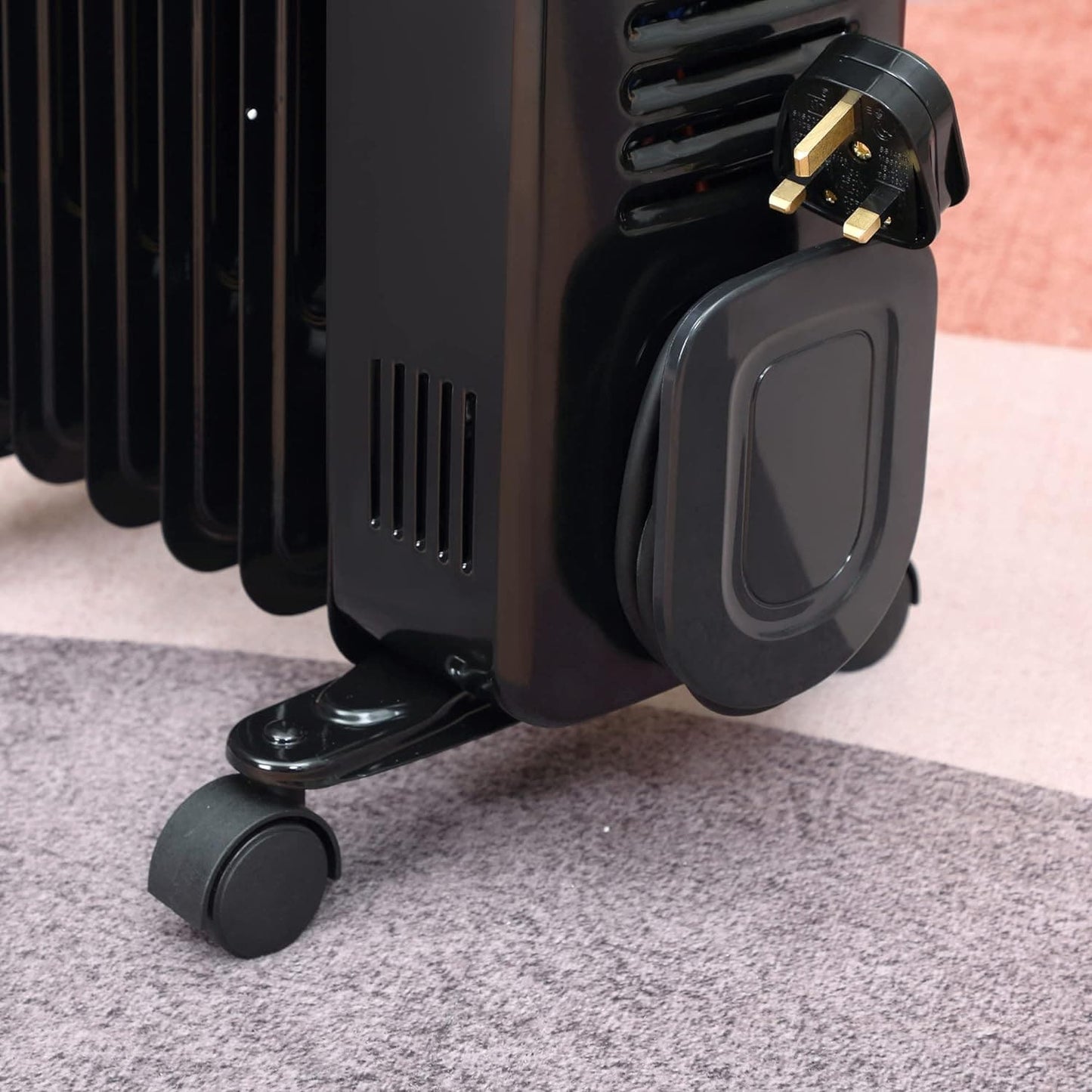 Maplin Plus 1630W 7 Fin Portable Oil Filled Radiator with Timer & Remote Control - maplin.co.uk