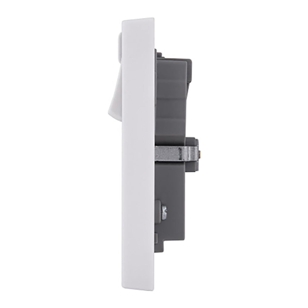 British General Square Edge 13A 2 Gang Switched Socket with Wi-Fi Extender + 1x USB-A 2.1A - White