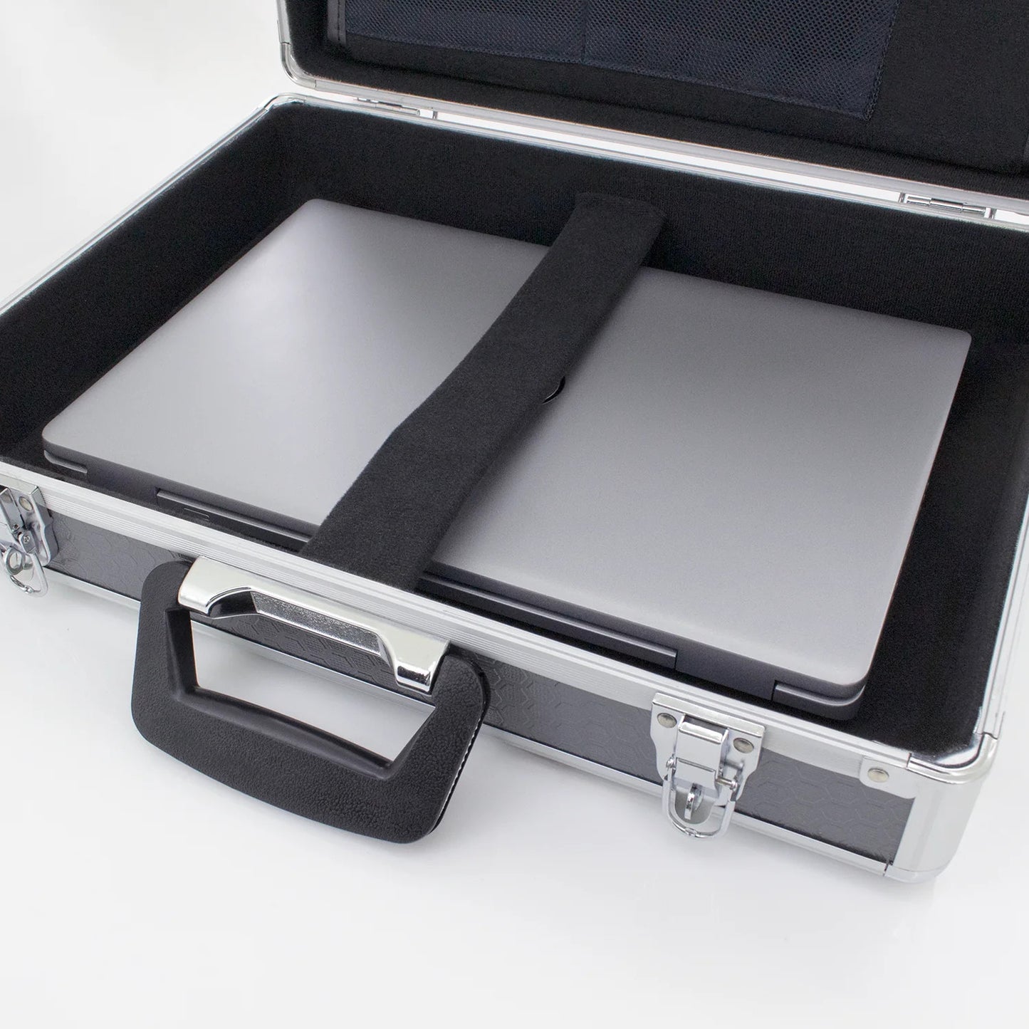 Maplin Plus Aluminium 115 x 440 x 320mm Laptop Flight Case - Grey