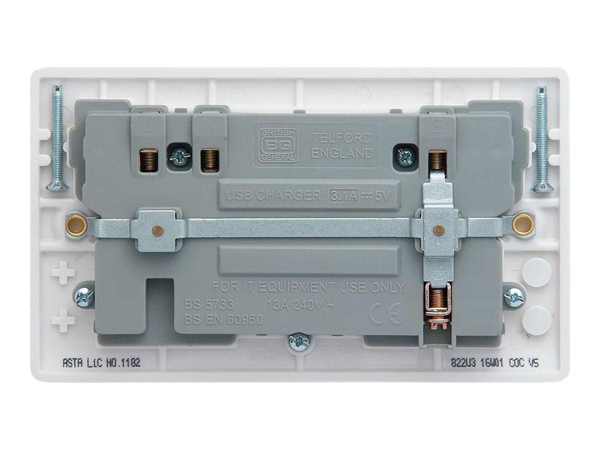 British General Round Edge 13A 2 Gang Switched Socket with 2x USB-A 3.1A - White - maplin.co.uk