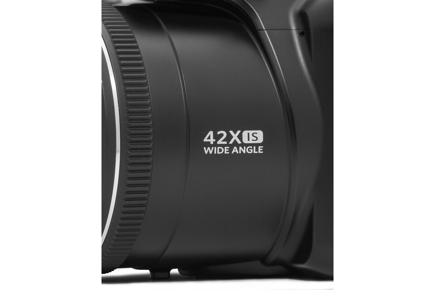 Kodak PIXPRO AZ425 Astro 20MP 42x Zoom Bridge Camera - Black - maplin.co.uk