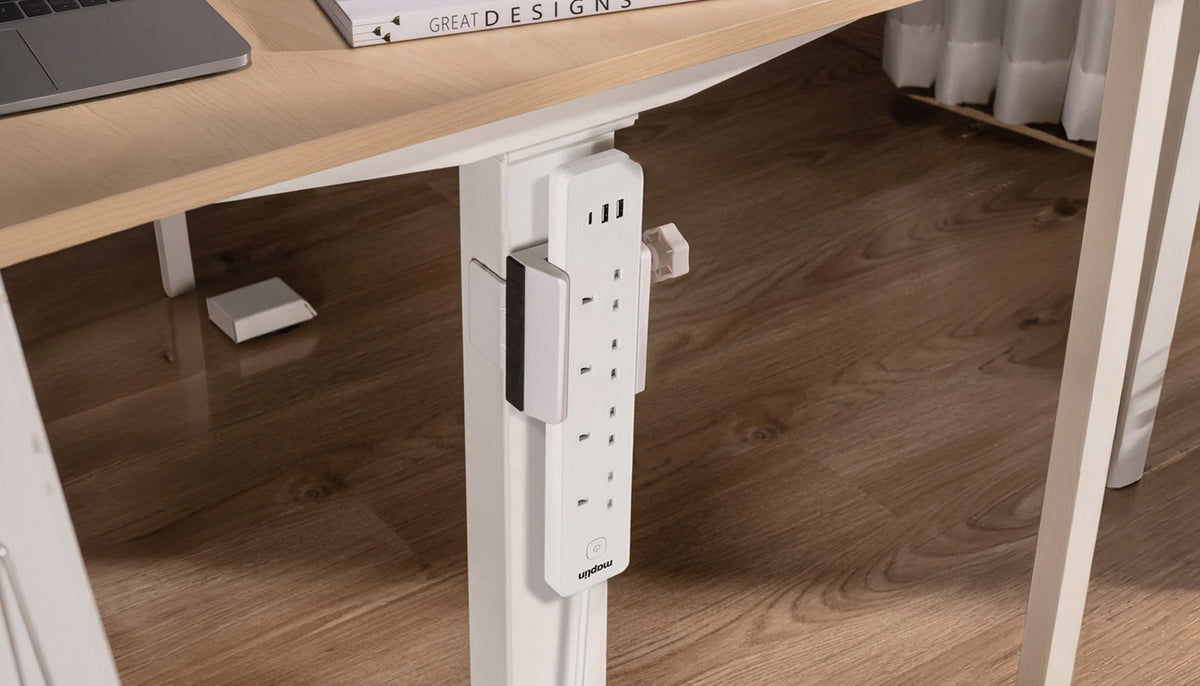 4-socket extension lead with USB ports