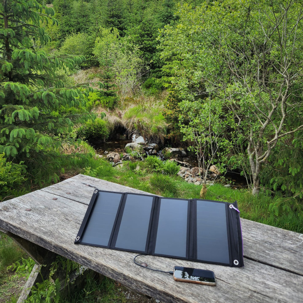 PV Logic 24W USB Portable Fold Up Solar Charger