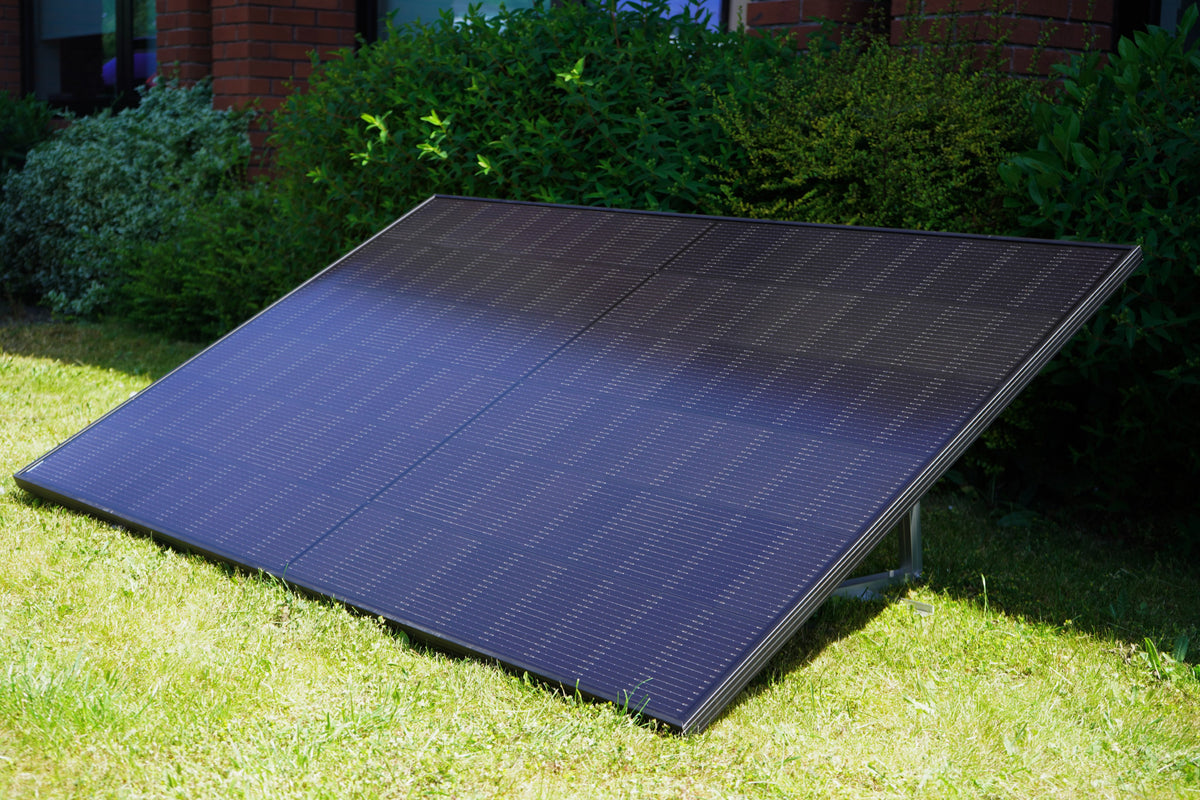 Instagen 1x 435W Solar Panel Kit with Mounting Kit