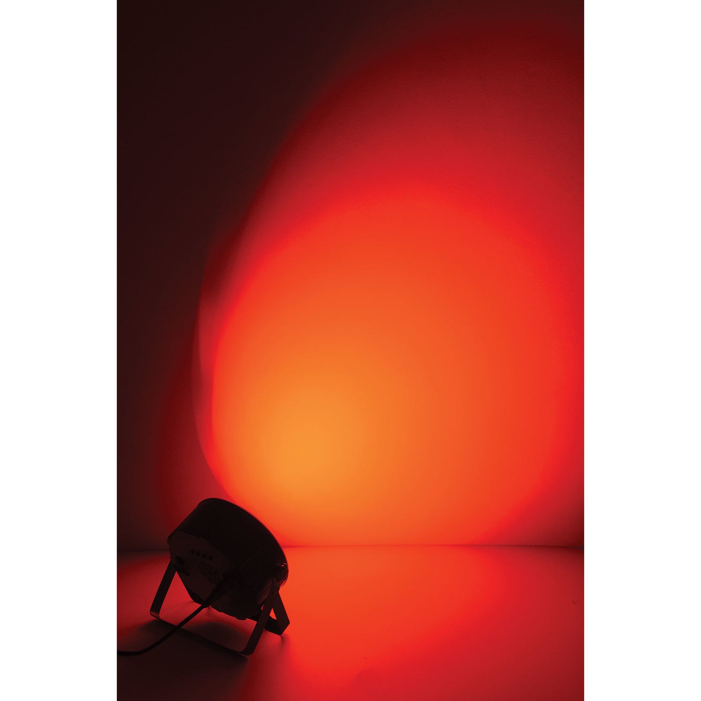 QTX PAR-54 Extra Flat 4-in-1 LED Plastic PAR Can