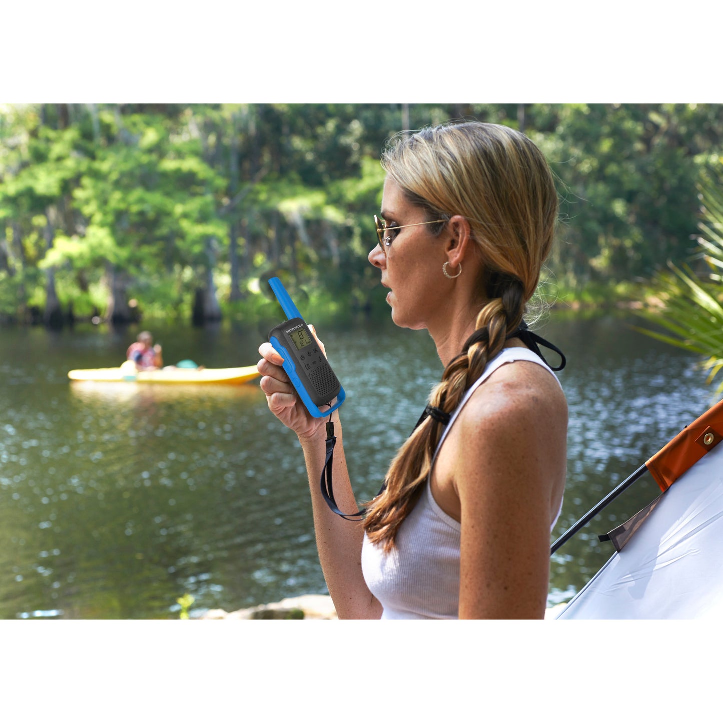 Motorola T62 Talkabout Walkie Talkie - Twin Pack
