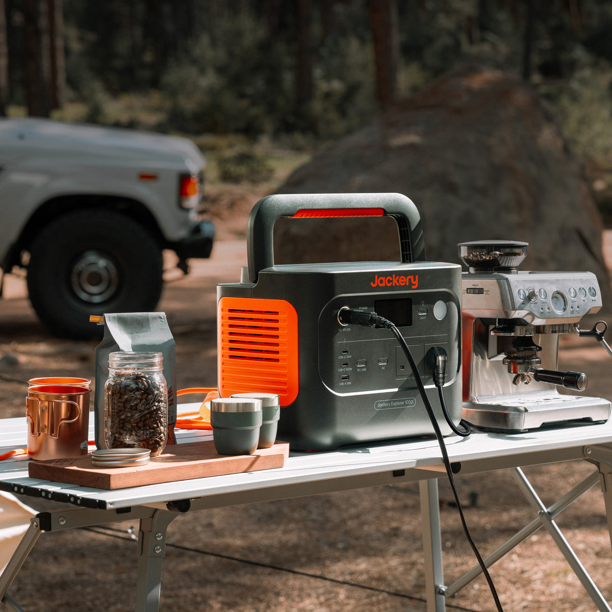 Jackery Explorer 1000 v2 1070Wh Portable Power Station
