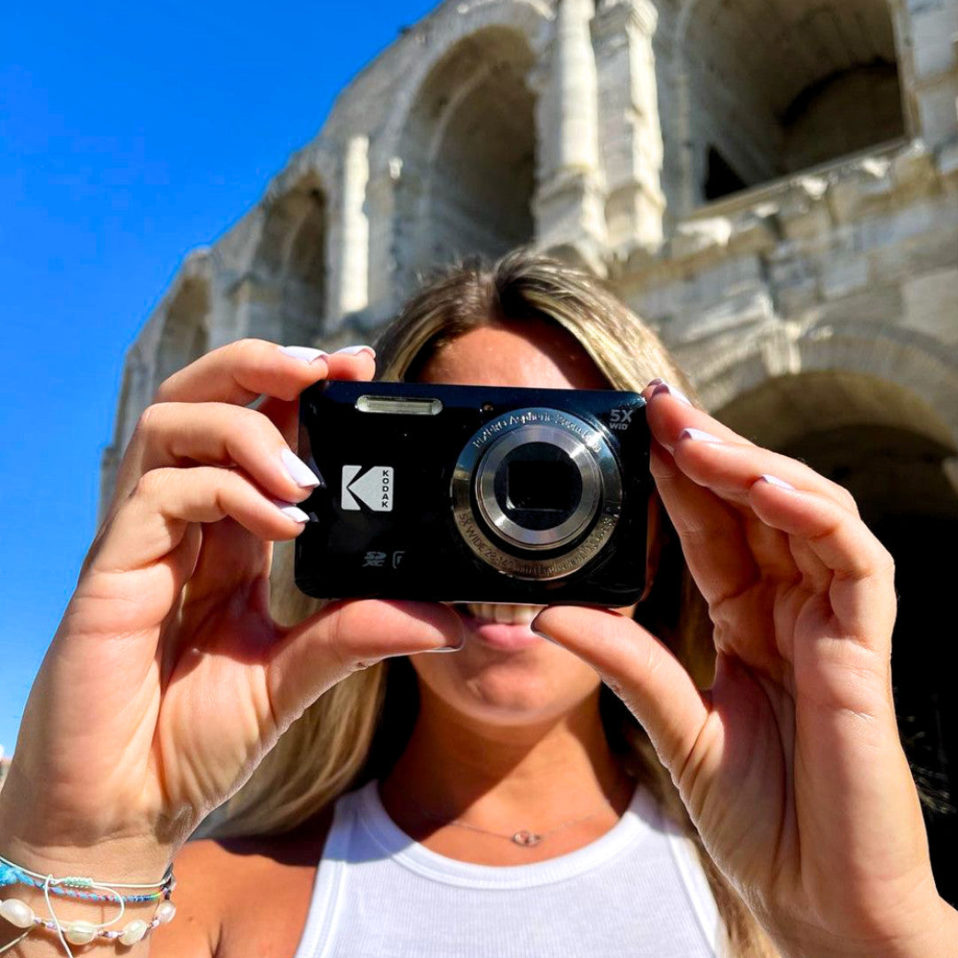 Kodak PIXPRO FZ55 16MP 5x Zoom Compact Camera - Black | Photo