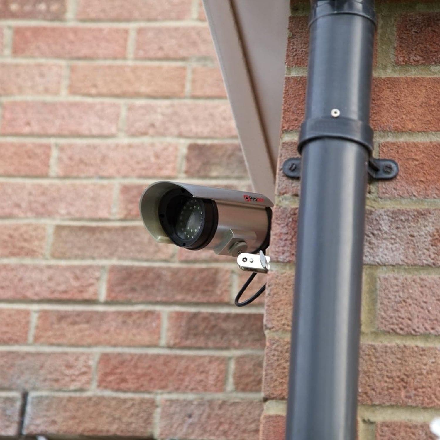 ProperAV Replica Security Camera with LED Flashing Light - Silver - maplin.co.uk