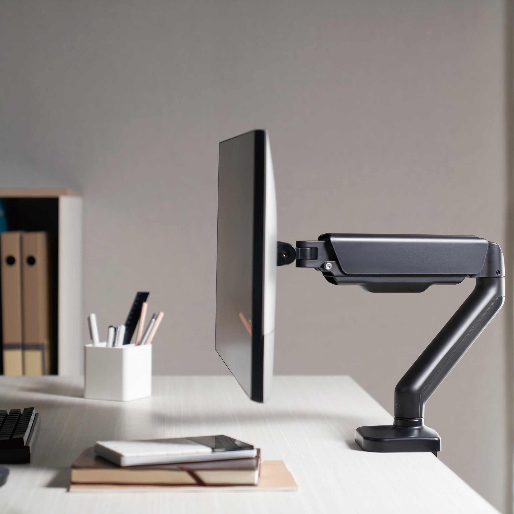 ProperAV TV Wall Bracket (37