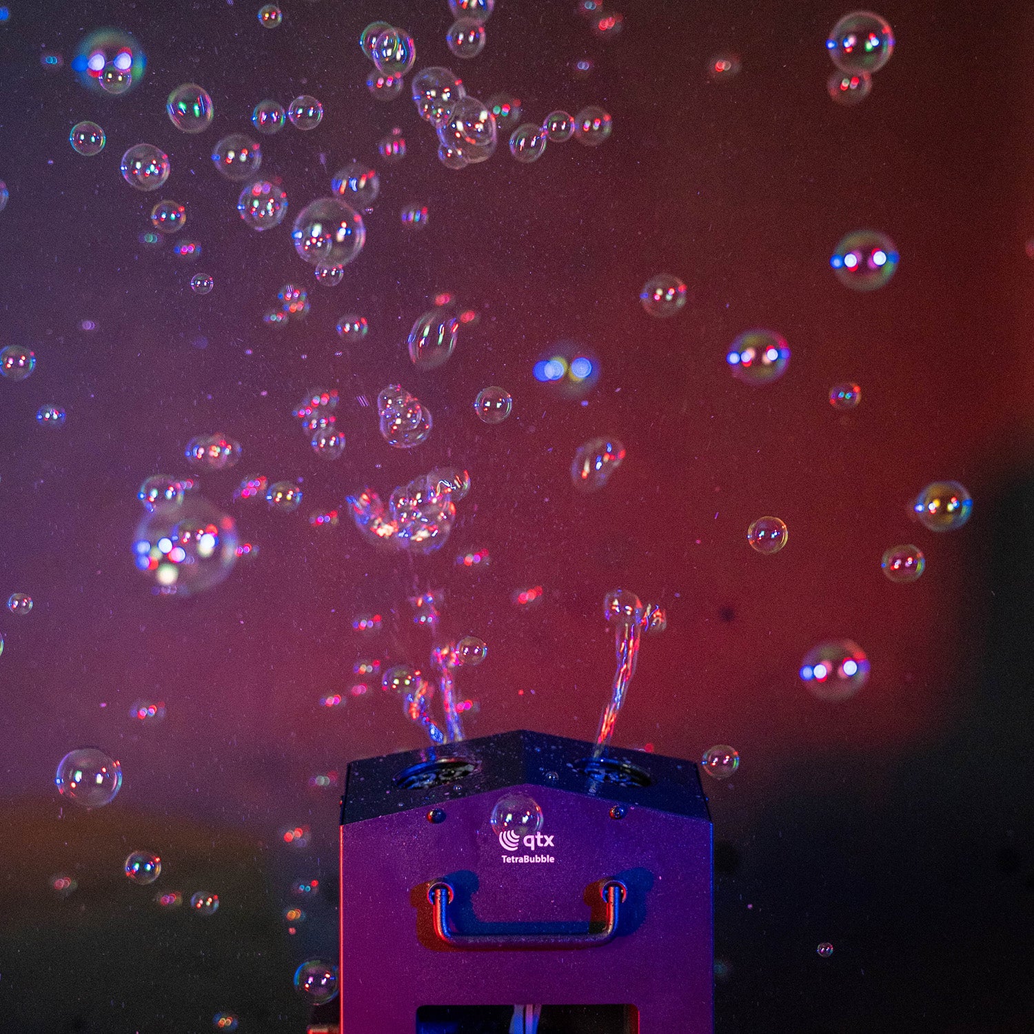 QTX Tetra Bubble High Output 4-Wheel Bubble Machine