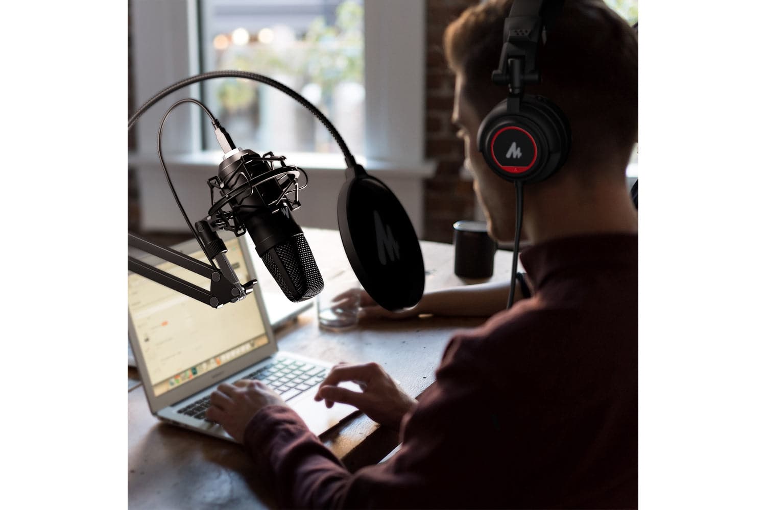 Maono XLR Condenser Microphone with Boom Arm Bundle Kit & Pop Filter