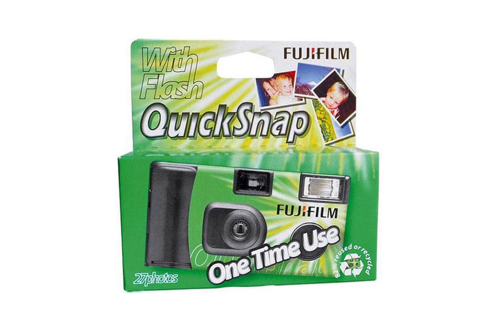 Fujifilm Superia Xtra 400 VV Type 27 Exposures QuickSnap Disposable Camera with Flash - maplin.co.uk