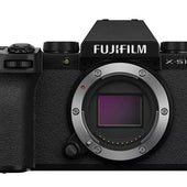 Fujifilm X-S10 Mirrorless Camera - Black - maplin.co.uk