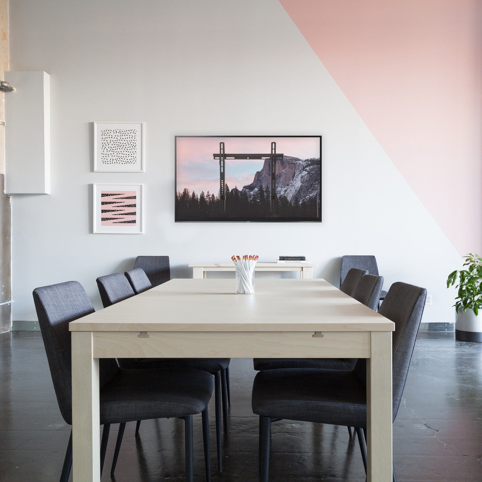 ProperAV Flat TV Wall Bracket (32