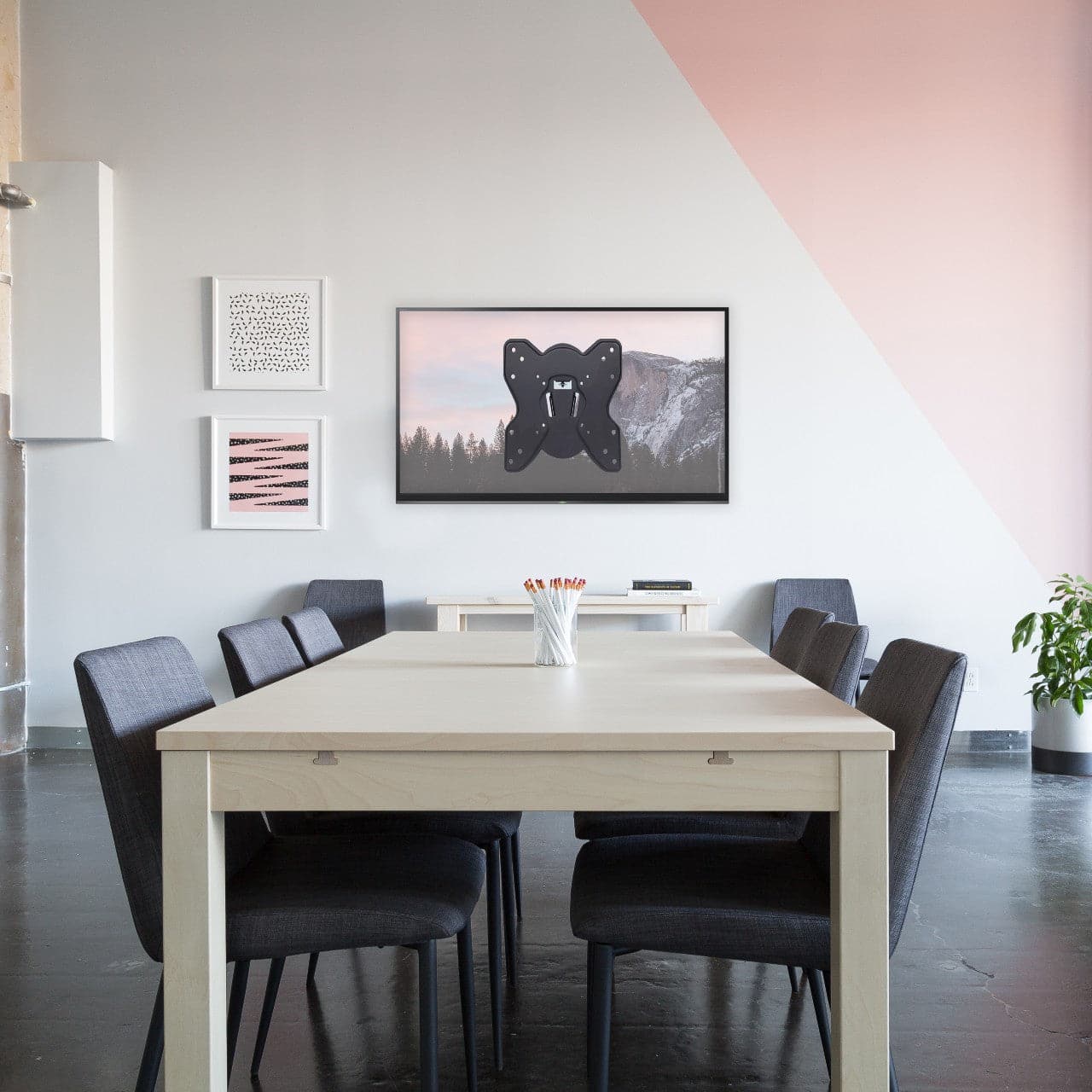 ProperAV Flat TV Wall Bracket (23