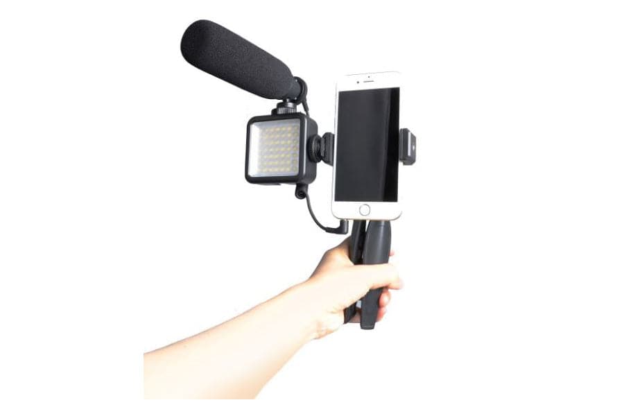 Maono Selfie Video Rig with Shotgun Microphone, LED Light & Tripod Phone Stand - maplin.co.uk